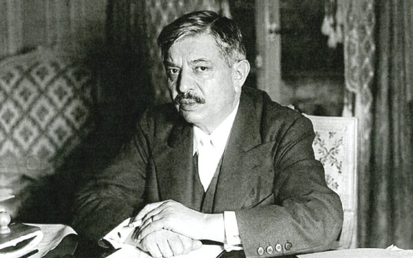 L&rsquo;exil, le procès et la mort de Pierre Laval